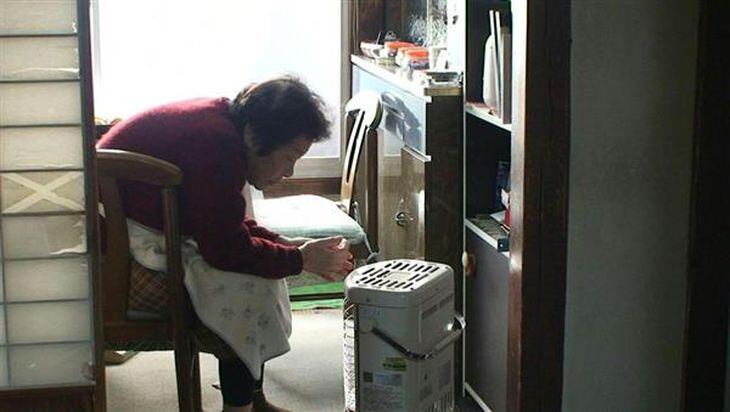 ドキュメンタリー 認知症の母、支える父 介護の現場を娘が記録 BSフジで10月1日