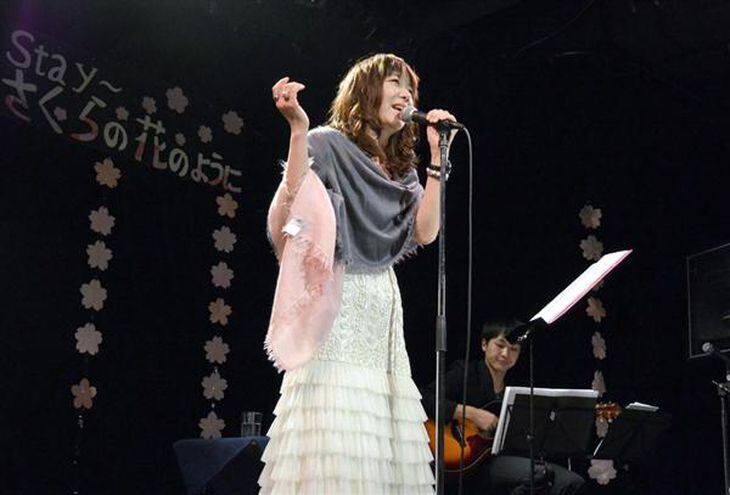 戦争のない平和な世界祈り…茜沢ユメル「Stay」ライブ 陽光桜誕生秘話、後世に