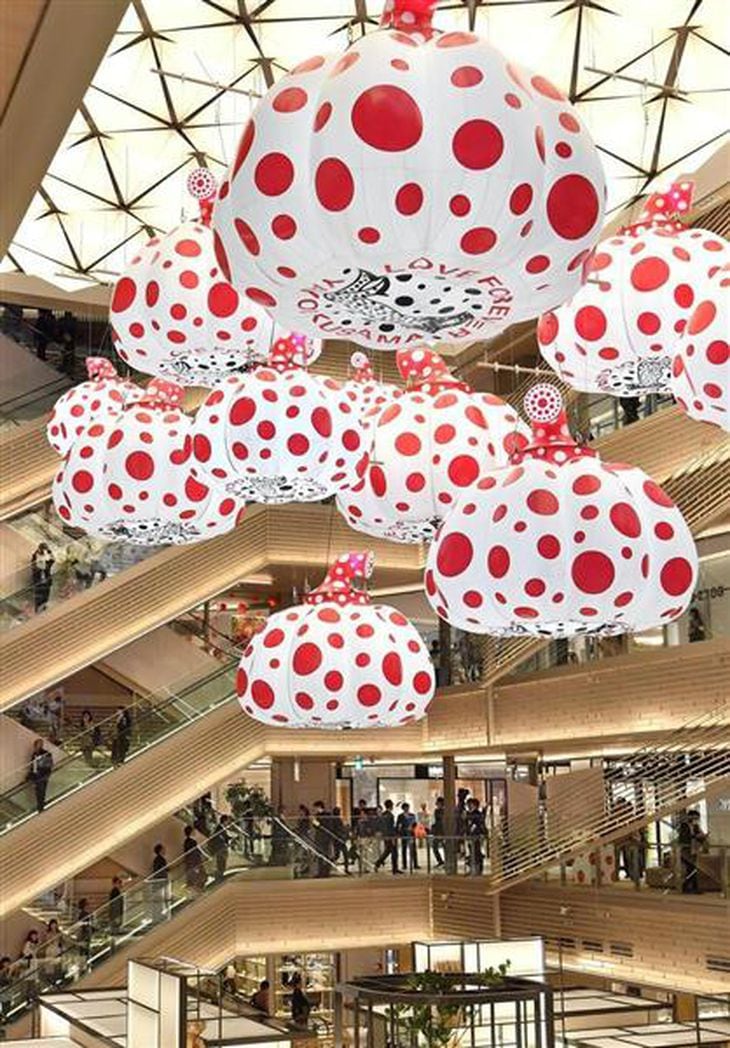 GINZA SIX開業 銀座集客の「真打ち」 国際都市・東京 競争力向上へ