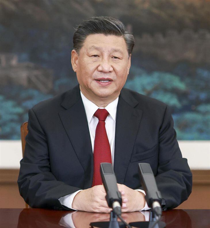 オンラインで開かれたAPEC首脳会議の関連会合で演説する中国の習近平国家主席=19日、北京(新華社=共同)
